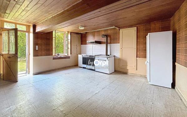 Maison à vendre    5 pièces •  Parsac