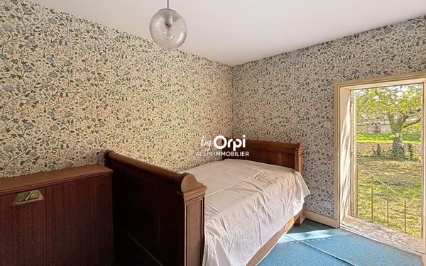 Maison à vendre    5 pièces •  Parsac