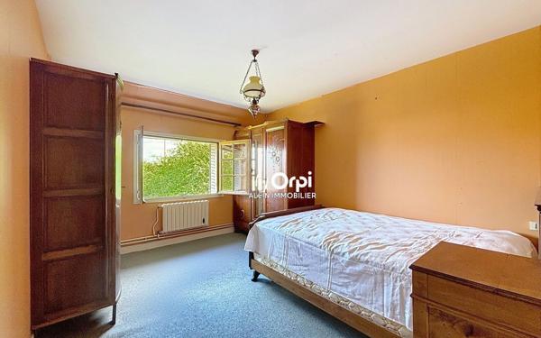 Maison à vendre    5 pièces •  Parsac