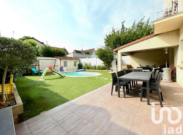 Maison à vendre 7 pièces 211 m² Villecresnes