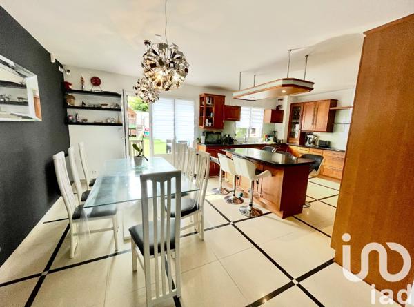 Maison à vendre 7 pièces 211 m² Villecresnes