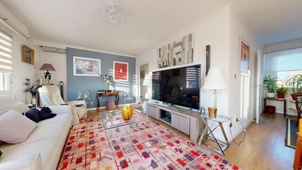 Parking + parking + appartement