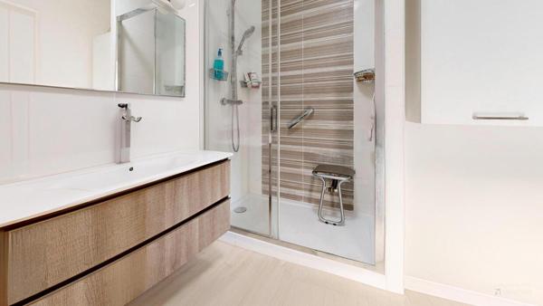 Parking + parking + appartement