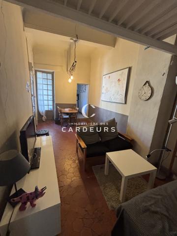 Appartement
                                                                                                                                                                                                                                                                                                                        3 pièce(s)                                                                                                                                                                                                          2 chambre(s)                                                                                                                                                                                                          50  m²