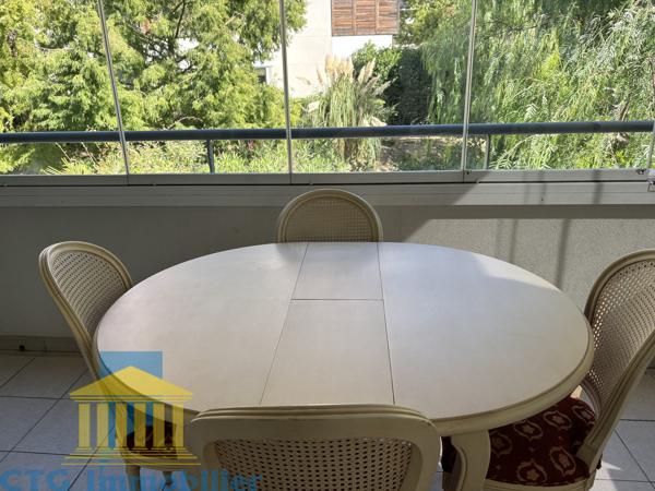 TYPE 3 AVEC BALCON LAPIN BLANC 13008 MARSEILLE