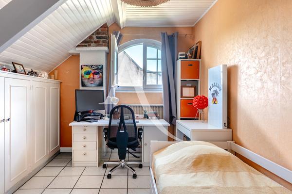 CHARMANTE MAISON BAS DE LIMEIL !!!