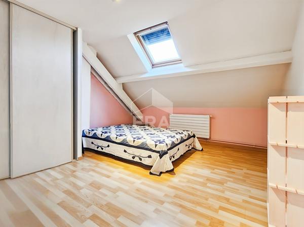 Maison 10 pièces Seine port 176m2