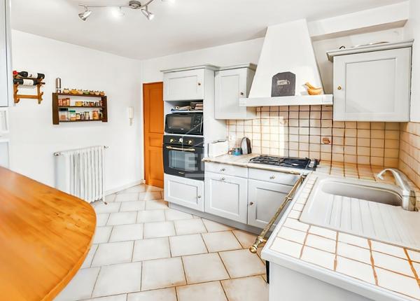 Maison 10 pièces Seine port 176m2