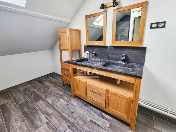 Maison 10 pièces Seine port 176m2