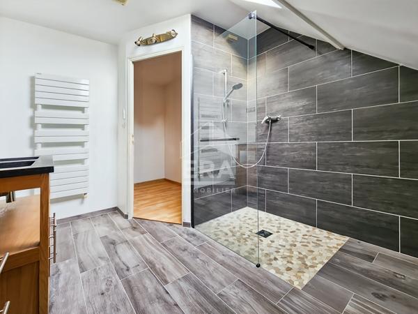 Maison 10 pièces Seine port 176m2