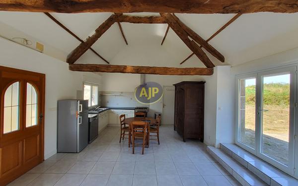 Maison à louer Cleguerec : 3 pièces, 60m² avec 2 chambre(s) à 635€ - AJP Immobilier Pontivy