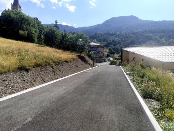 Terrain à bâtir de 472 m² avec vue sur les montagnes – Risoul