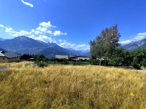 Terrain à bâtir de 472 m² avec vue sur les montagnes – Risoul