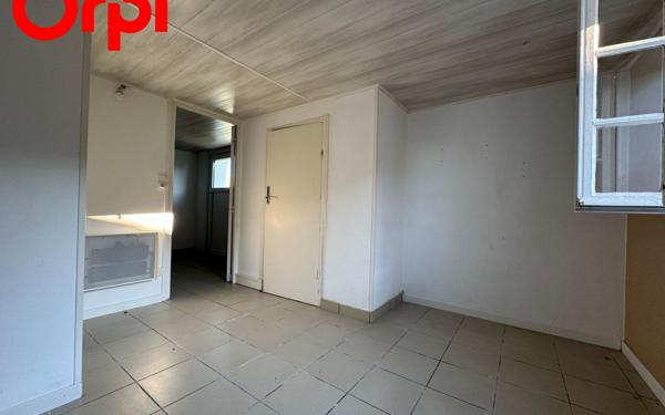 Maison à vendre    4 pièces •  Port-des-Barques