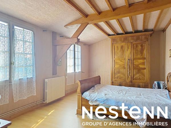 Maison à rénover Chassieu le haut 4 pièce(s) 118 m2 - Terrain 1 000m²