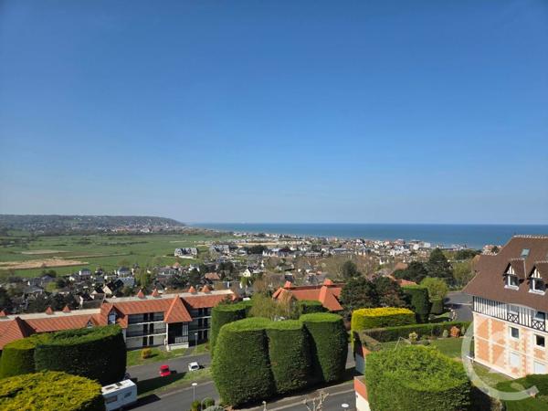 Appartement à vendre  4 pièces - 47 m2 BLONVILLE SUR MER - 14