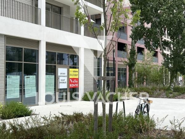 Murs commerciaux libres de 193 m² à vendre à Bordeaux