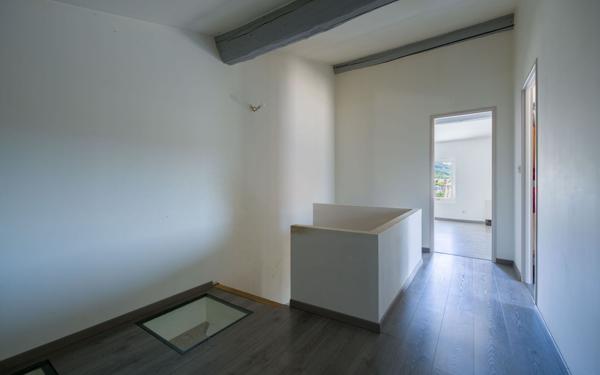 Maison à vendre    5 pièces • 187 m2 Reillanne