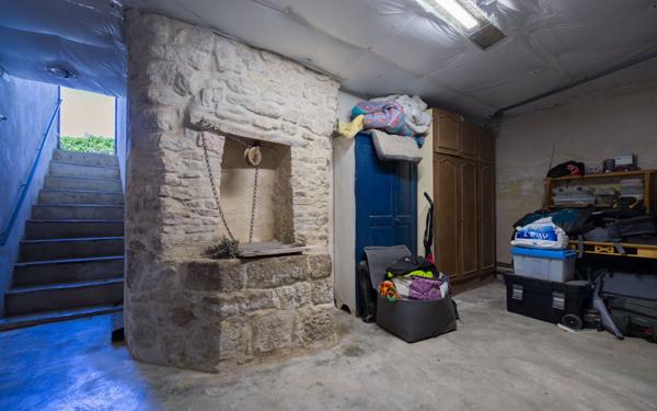 Maison à vendre    5 pièces • 187 m2 Reillanne