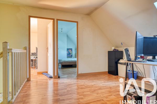 Maison à vendre 7 pièces 147,14 m² Saint-Brice-sous-Forêt