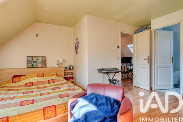 Maison à vendre 7 pièces 147,14 m² Saint-Brice-sous-Forêt