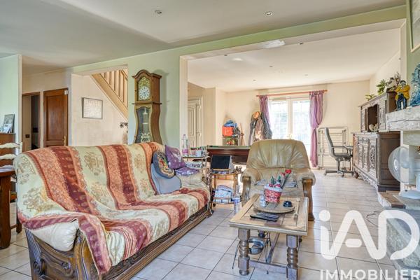 Maison à vendre 7 pièces 147,14 m² Saint-Brice-sous-Forêt