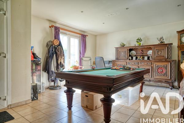 Maison à vendre 7 pièces 147,14 m² Saint-Brice-sous-Forêt