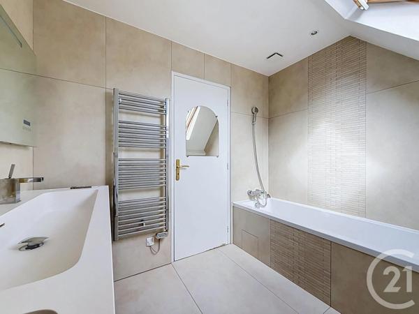 Maison à vendre  7 pièces - 135 m 2   STE GENEVIEVE DES BOIS  - 91