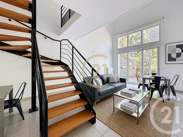Maison à vendre  7 pièces - 135 m 2   STE GENEVIEVE DES BOIS  - 91