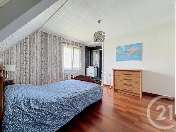 Maison à vendre  7 pièces - 135 m 2   STE GENEVIEVE DES BOIS  - 91