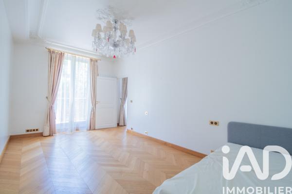 Appartement à vendre 6 pièces 160,62 m² Paris 10