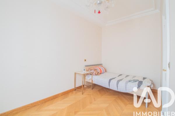 Appartement à vendre 6 pièces 160,62 m² Paris 10