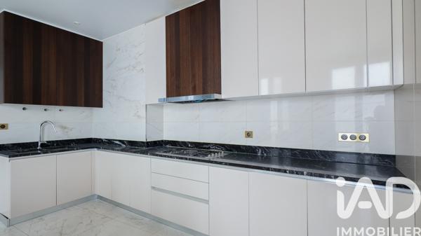 Appartement à vendre 6 pièces 160,62 m² Paris 10