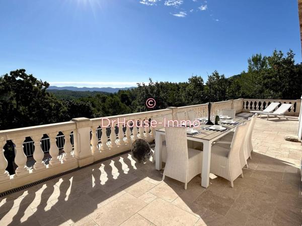 Maison à vendre 12 pièces de 274 m²