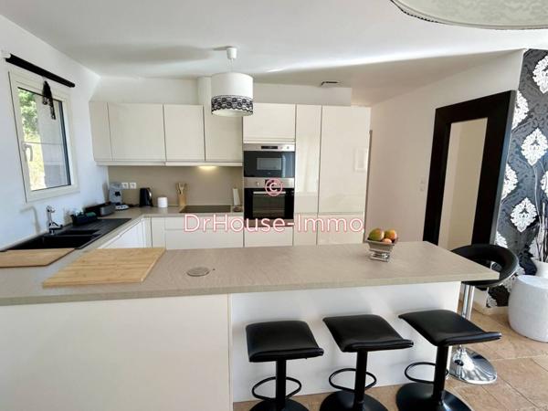 Maison à vendre 12 pièces de 274 m²