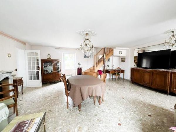 Maison en pierre de 150 m²