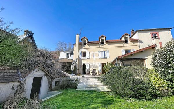 Maison à vendre    8 pièces • 226 m2 Hardricourt