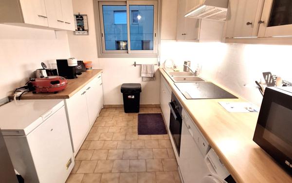 Appartement à vendre    3 pièces • 71 m2 Saint-Laurent-du-Var