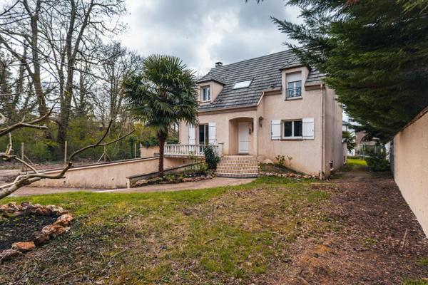 Maison à NOZAY, 91620 - 6 pièces 124m²