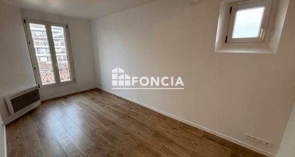 Location Studio 23.01 m² - Arcueil 94110