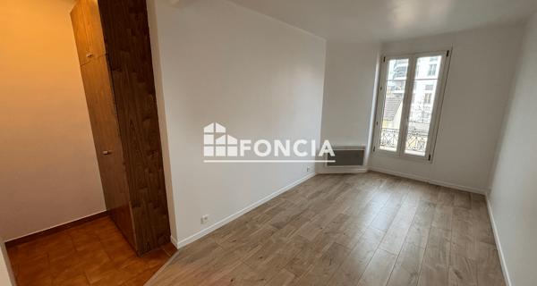 Location Studio 23.01 m² - Arcueil 94110