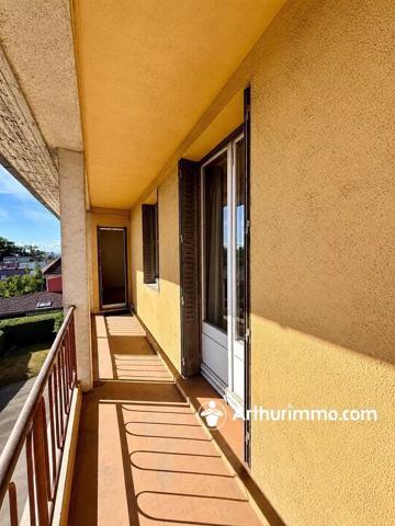 Vente                                                      Appartement
                        
                     4 pièces                      73 m2                     à Belfort