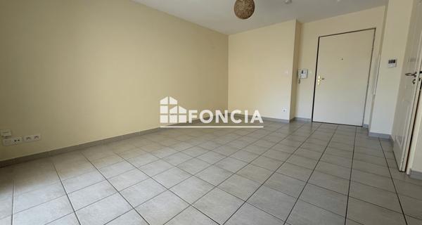 Location Studio 29 m² - Besançon 25000