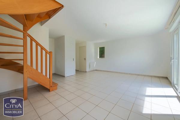Maison à vendre 3 pièces 56.41m² Le Bourgneuf-la-Forêt (53410)