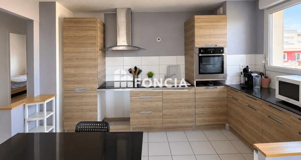Location Appartement 4 pièces 77.41 m² - Besançon 25000