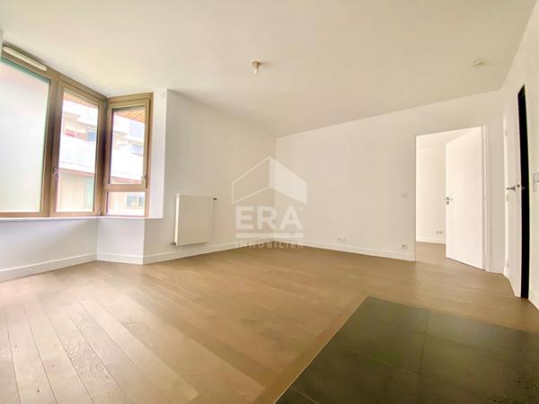 Appartement Paris 2 pièce(s) 44 m2