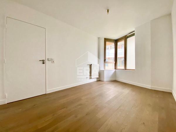 Appartement Paris 2 pièce(s) 44 m2
