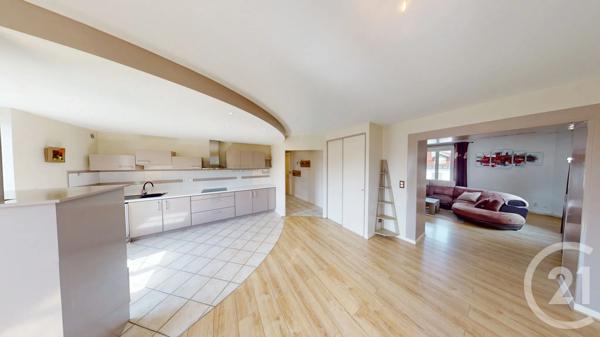 Appartement F4 à vendre  5 pièces - 126 m 2   PONTARLIER  - 25