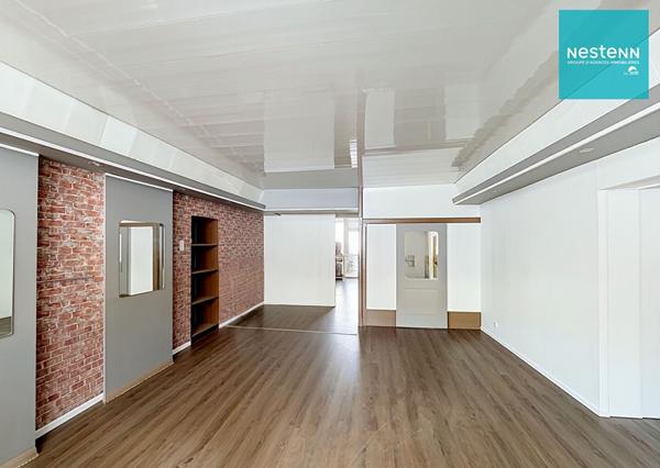 Appartement en RDC à rénover intégralement - 3 pièces - 71 m² - Du potentiel