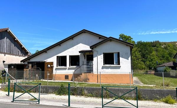Maison à rénover à ARINTHOD